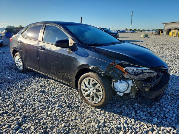 2017 TOYOTA COROLLA
