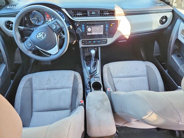 2017 TOYOTA COROLLA