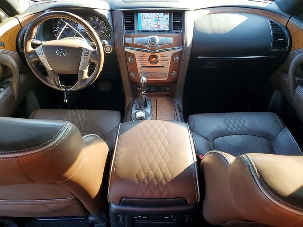2017 INFINITI QX80