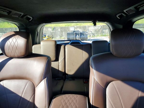 2017 INFINITI QX80