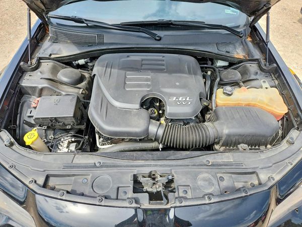 2018 CHRYSLER 300