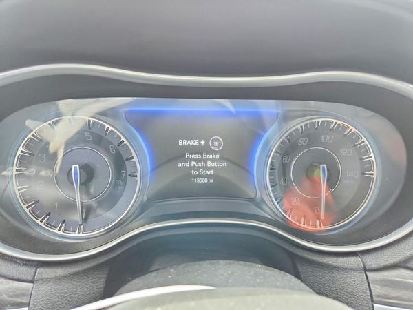 2018 CHRYSLER 300