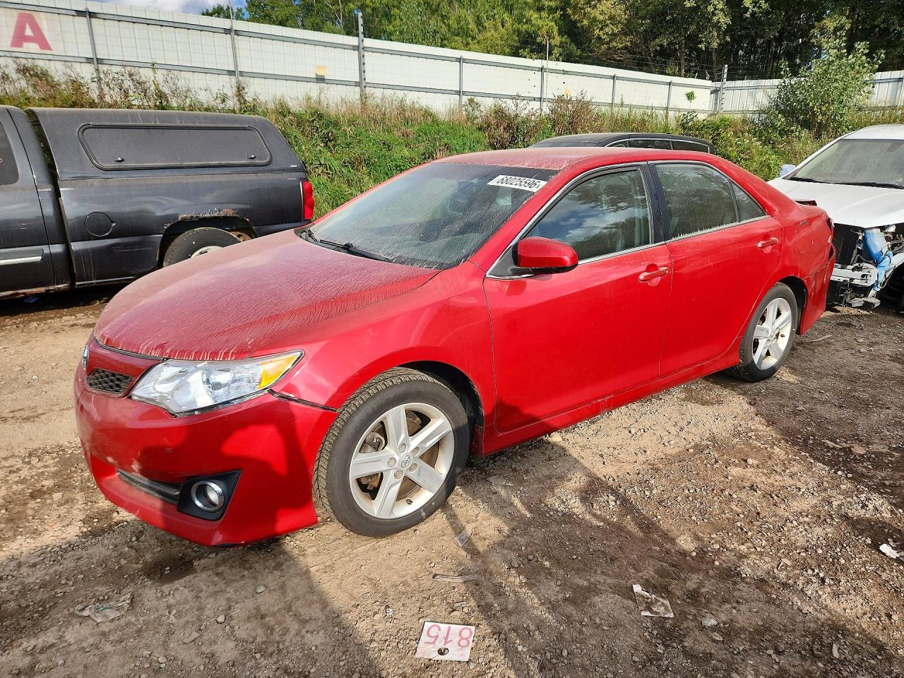 2014 TOYOTA CAMRY