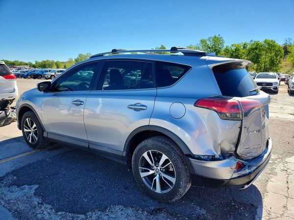 2017 TOYOTA RAV4