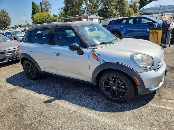 2012 MINI COOPER