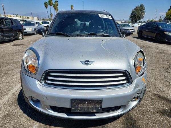 2012 MINI COOPER
