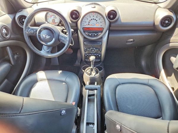 2012 MINI COOPER