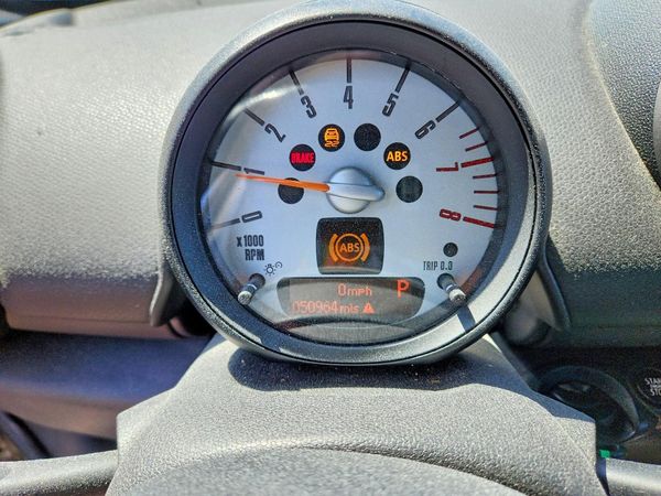 2012 MINI COOPER