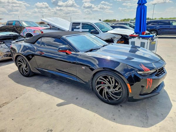 2019 CHEVROLET CAMARO 1LS/1LT — Passenger 3/4