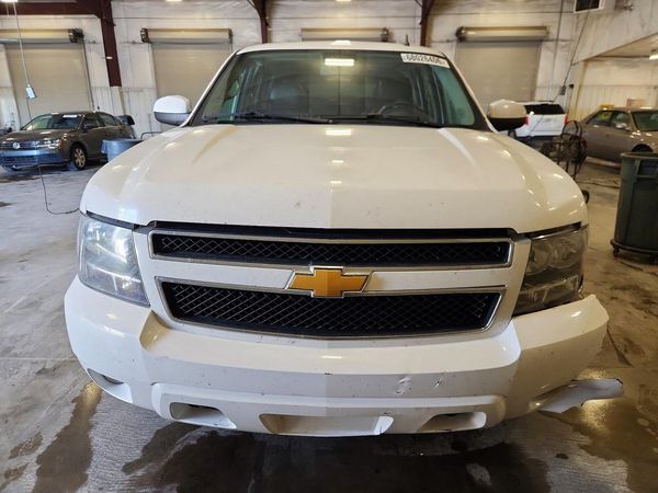 2014 CHEVROLET TAHOE LT