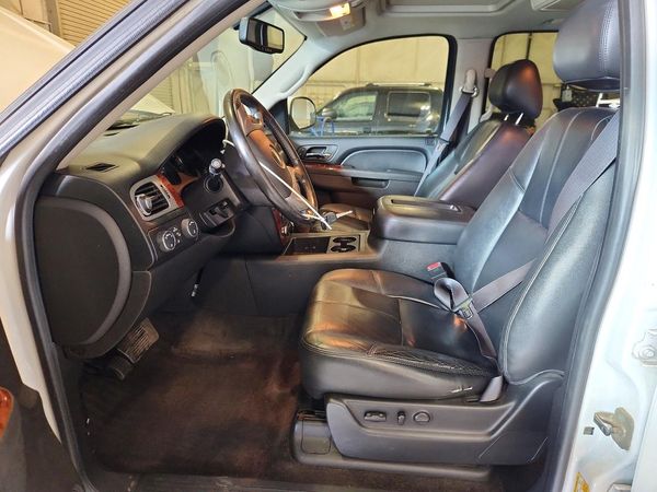 2014 CHEVROLET TAHOE LT