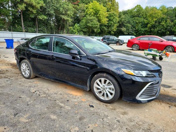 2023 TOYOTA CAMRY — Passenger 3/4