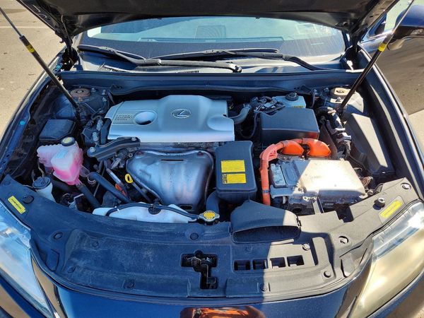 2013 LEXUS ES 300h