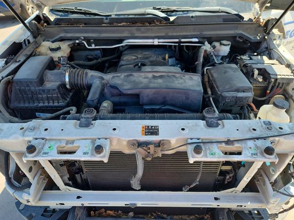2021 CHEVROLET COLORADO Work Truck — Engine bay