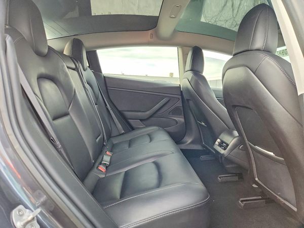 2019 TESLA MODEL 3