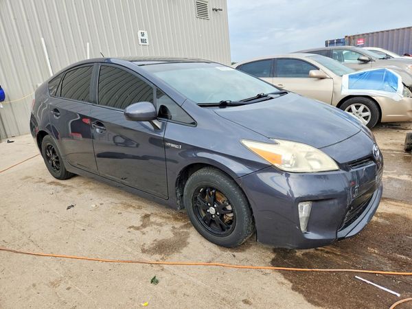 2013 TOYOTA PRIUS