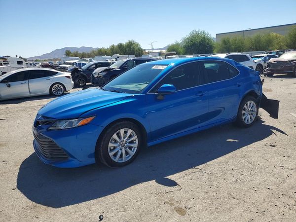 2019 TOYOTA CAMRY