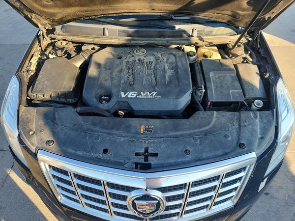 2013 CADILLAC XTS Luxury