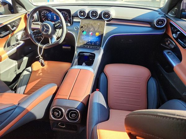 2026 MERCEDES-BENZ C