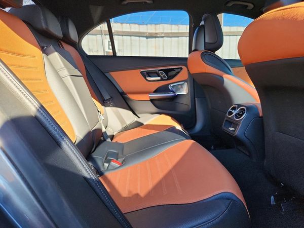 2026 MERCEDES-BENZ C