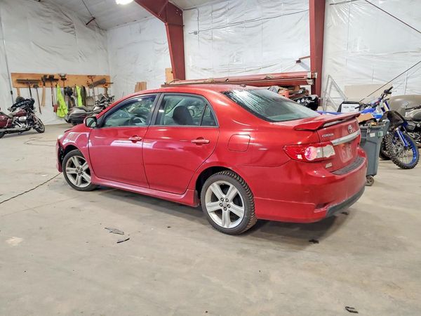 2013 TOYOTA COROLLA