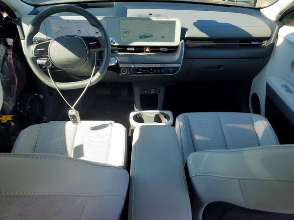 2024 HYUNDAI IONIQ