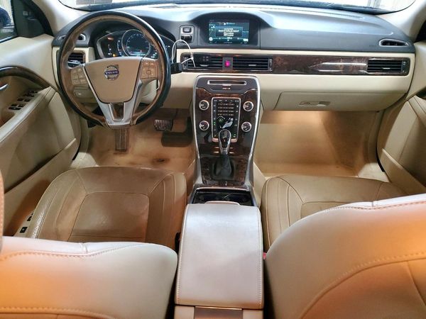 2015 VOLVO S80 Platinum (non R design) — CKPT