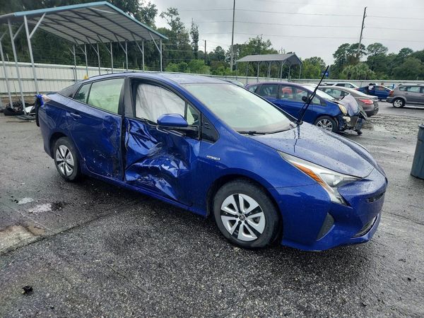 2017 TOYOTA PRIUS One/Two