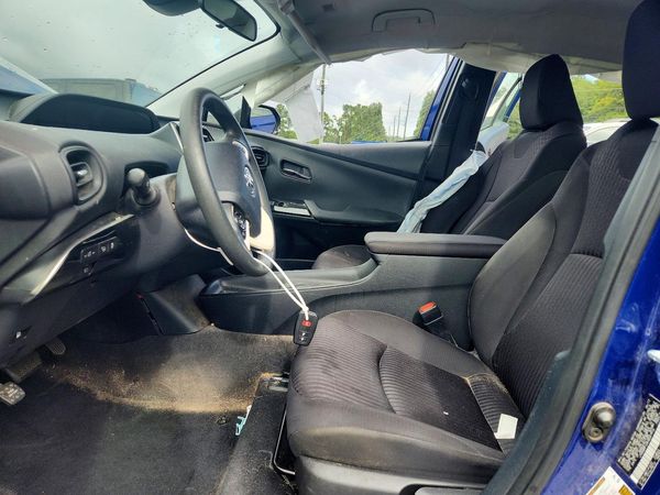 2017 TOYOTA PRIUS One/Two