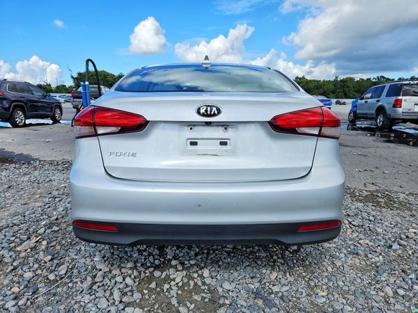 2018 KIA FORTE LX Pop,S,EX