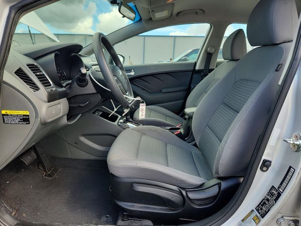 2018 KIA FORTE LX Pop,S,EX