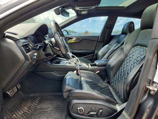 2018 AUDI S5