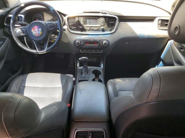 2016 KIA SORENTO