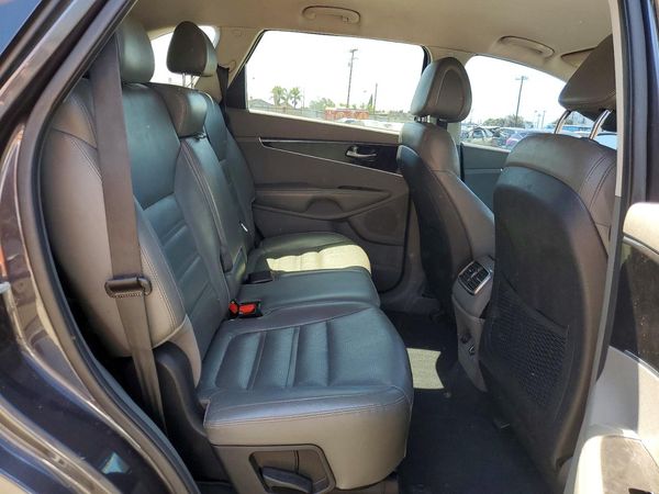 2016 KIA SORENTO