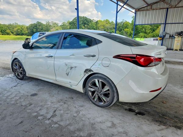 2015 HYUNDAI ELANTRA