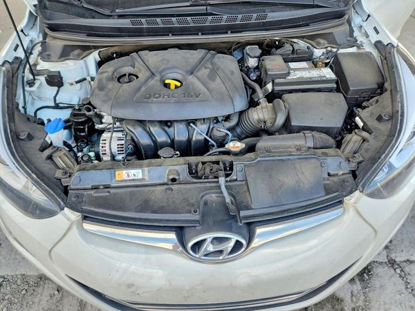 2015 HYUNDAI ELANTRA