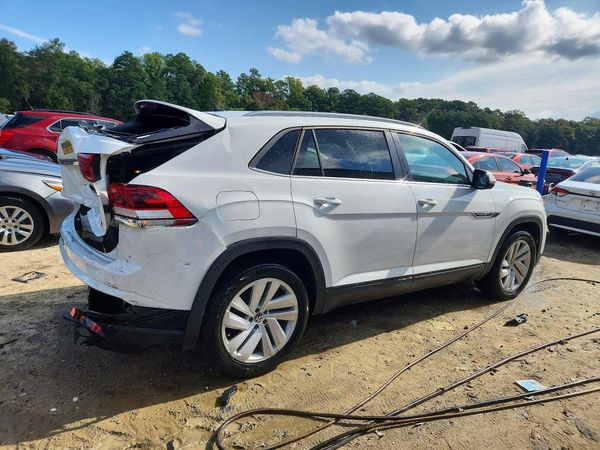 2022 VOLKSWAGEN ATLAS 4Motion SE w/ Tech