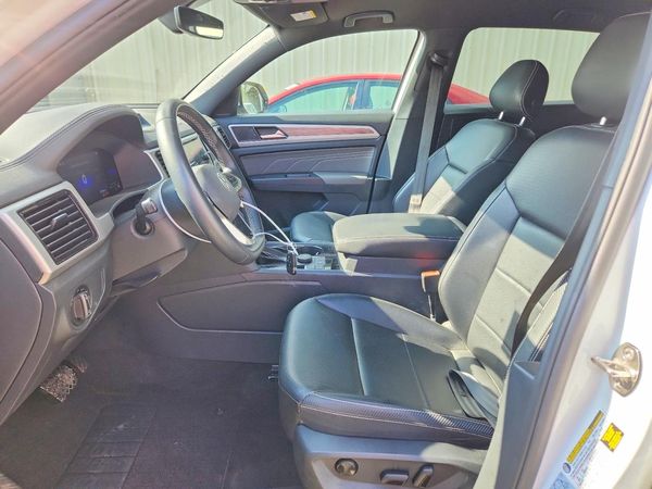 2022 VOLKSWAGEN ATLAS 4Motion SE w/ Tech