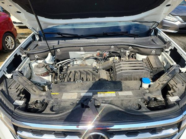 2022 VOLKSWAGEN ATLAS 4Motion SE w/ Tech