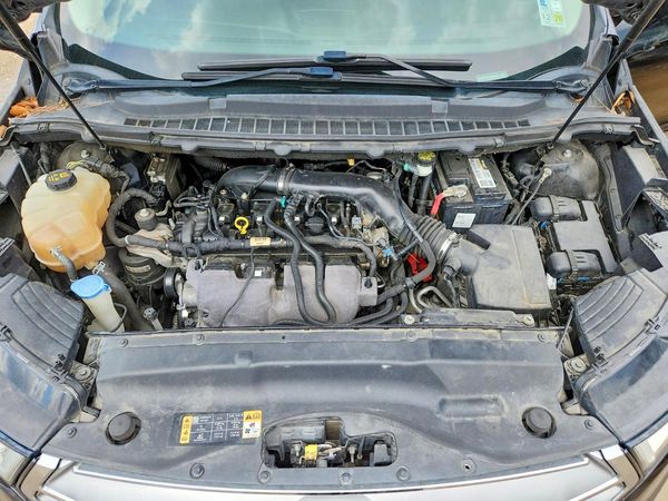 2018 FORD EDGE SE