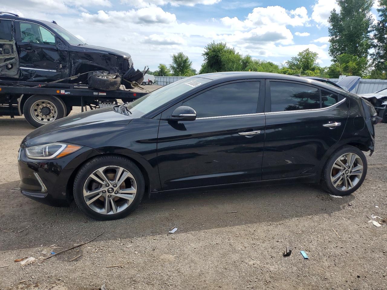 2017 HYUNDAI ELANTRA