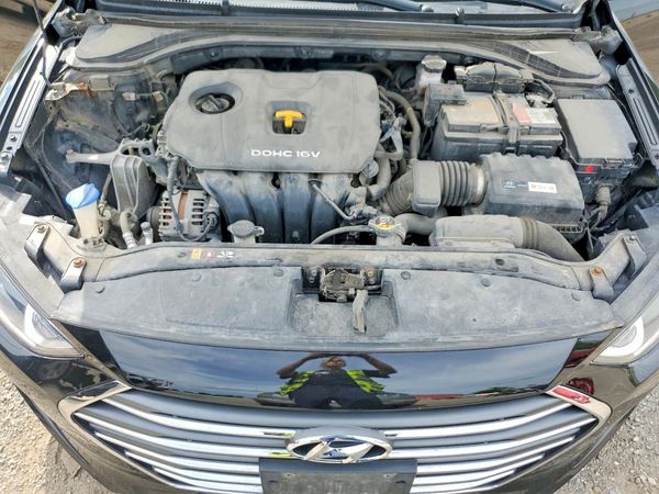 2017 HYUNDAI ELANTRA