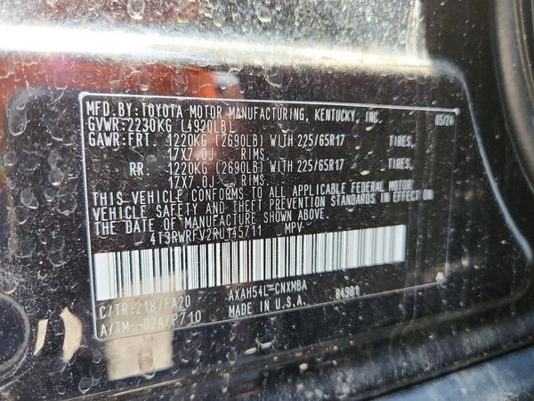 2024 TOYOTA RAV4 XLE