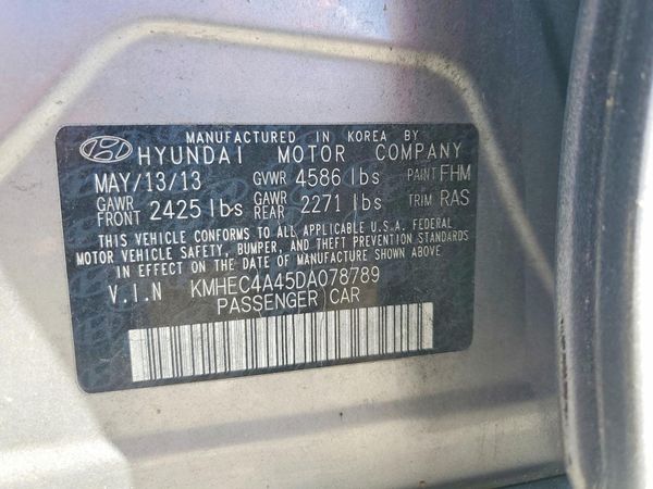 2013 HYUNDAI SONATA Hybrid / Hybrid Limited