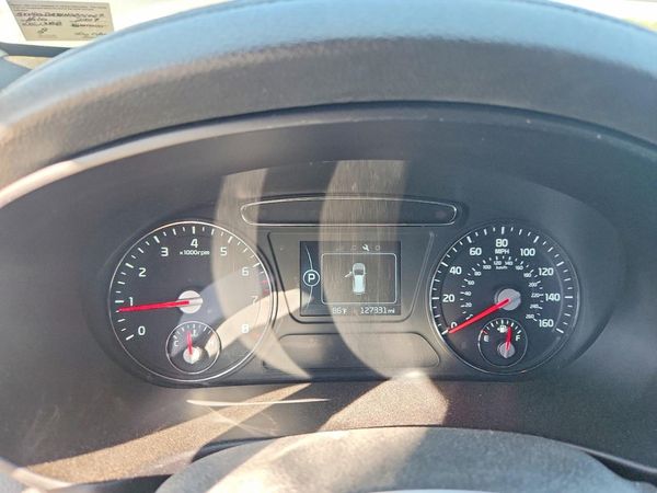 2017 KIA SORENTO L, LX