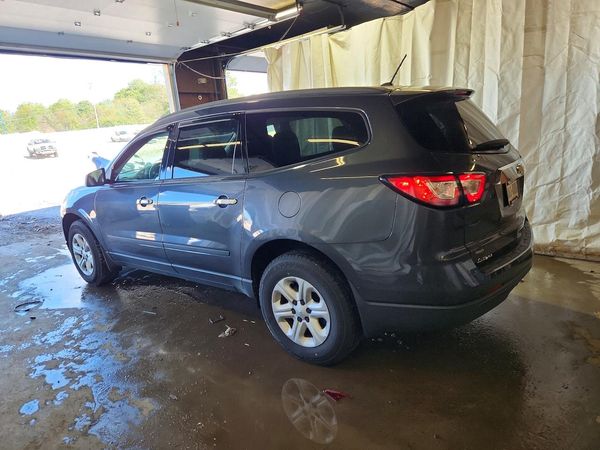 2013 CHEVROLET TRAVERSE LS