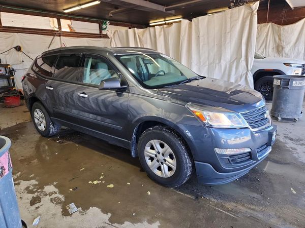 2013 CHEVROLET TRAVERSE LS