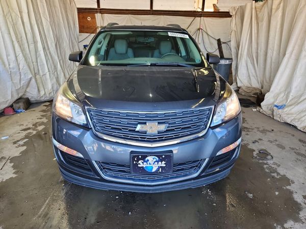 2013 CHEVROLET TRAVERSE LS