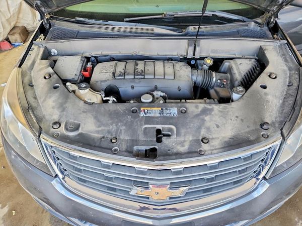 2013 CHEVROLET TRAVERSE LS