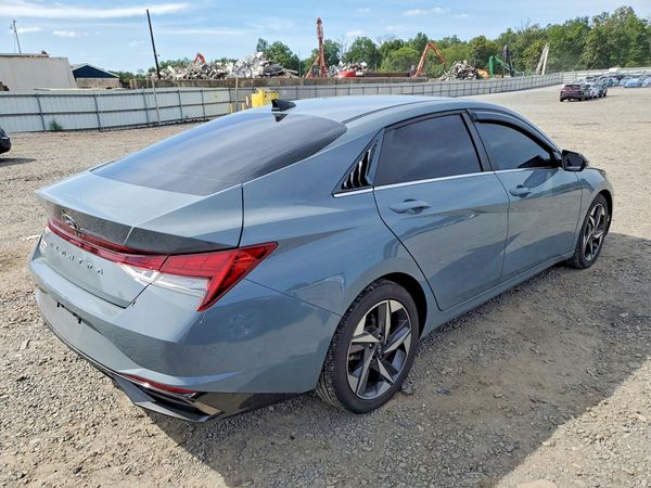 2021 HYUNDAI ELANTRA